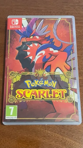 Pokémon Scarlet - SWITCH - USADO
