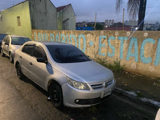 Volkswagen Voyage Trend 1.6 MI Total Flex 8V 4P 2011