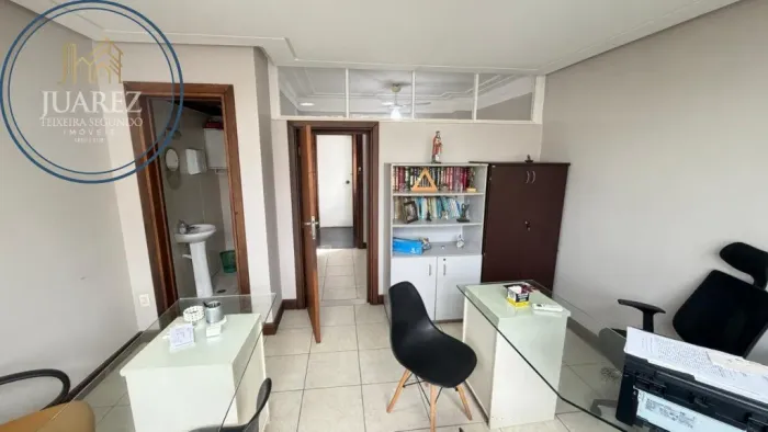 SALA COMERCIAL NASCENTE À VENDA NO EDIFICIO VITORIA CENTER, EXCELENTE OPORTUNIDADE!