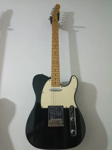 Fender Telecaster Standard Mexico - Black - Pickups Noiseless