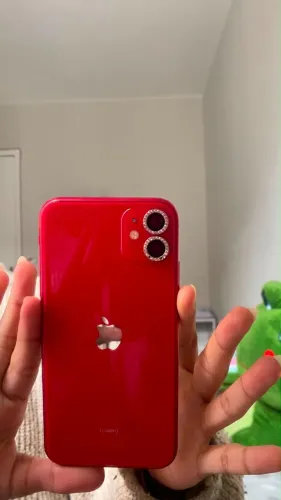 iPhone 11 64GB Vermelho - Bateria 100%