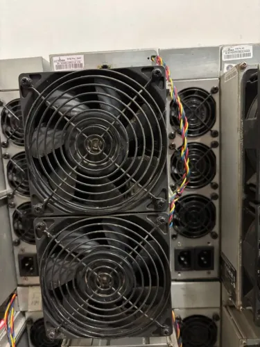 Antiminer S19 jpro 104 th Bitcoin usada TOP antminer bitmain s19j pro