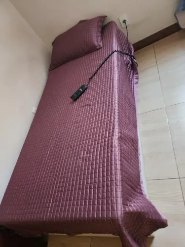 Cama eletrica com controle remoto para pessoa acamada