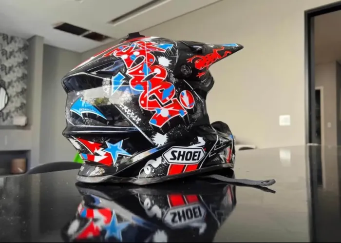 CAPACETE SHOEI VFX-W (Justin Barcia - Tam.58)