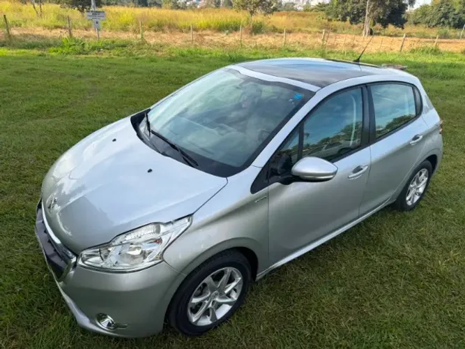 Peugeot 208 Allure 1.6 Flex 16V 5P Aut. 2016