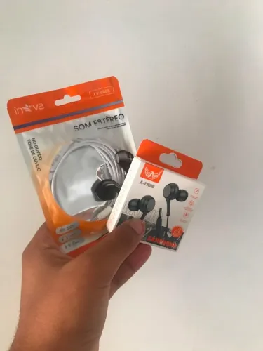 Fone de ouvido com fio estéreo