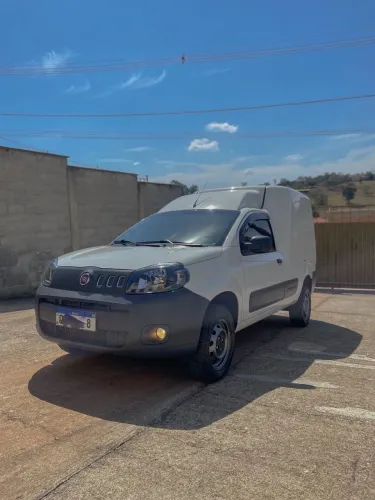 Fiat Fiorino Furgão Work. Hard 1.4 Flex 8V 2P 2018