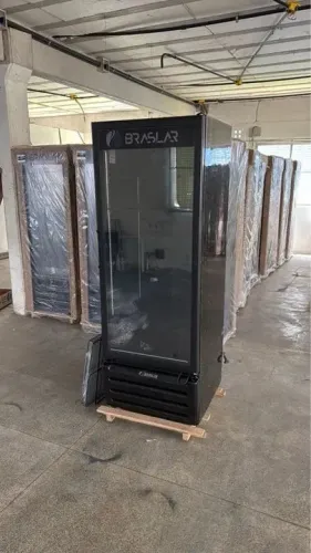 Ac cervejeira 500lts com vidro aquecido 