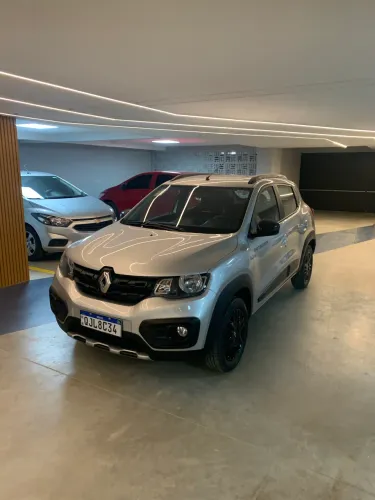 Renault Kwid Outsider 1.0 Flex 12V 5P Mec. 2020
