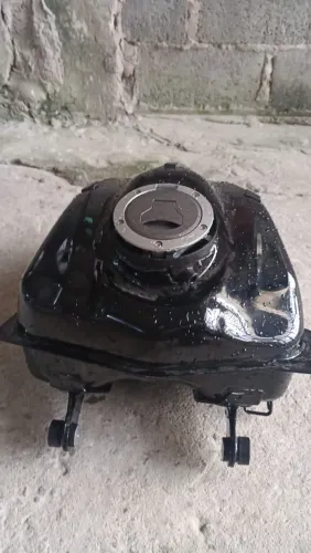 tanque da titan 2025