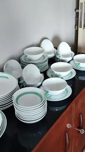 Jogo de aparelho jantar "Porcelana Schmidt Vintage", 74 peças
