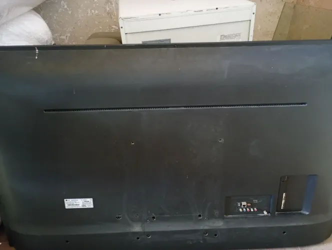 Tv LG 60 polegadas com defeito na tela