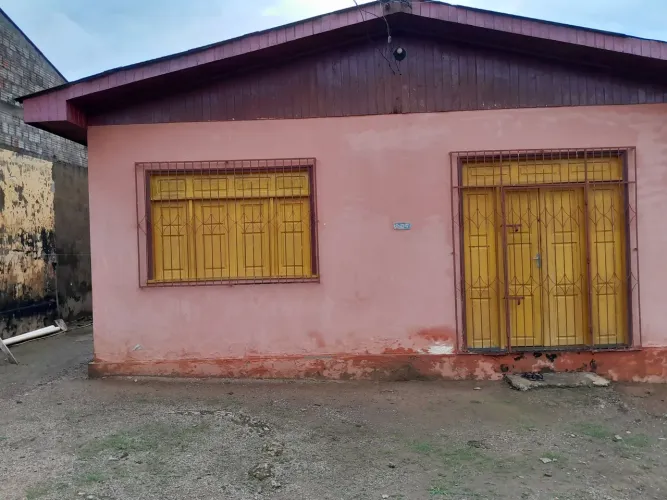 Casa à venda no bairro Vitória 