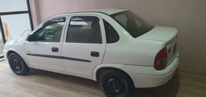 Chevrolet Corsa SED Class.life 1.0/1.0 Flexpower (álcool) 2008