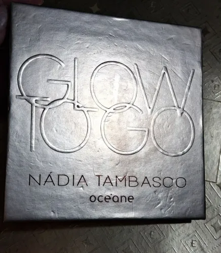 Paleta de Iluminadores Glow To Go - Nádia Tambasco por Océane