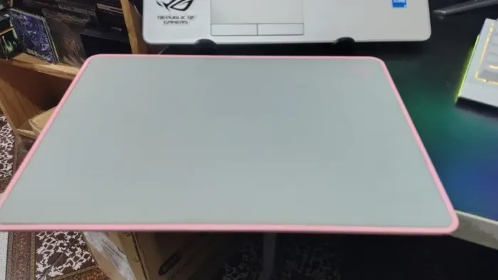 Mousepad Gamer rigido de metal Razer Invicta Quartz Edition