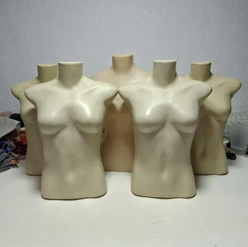 MANEQUINS FEMININO