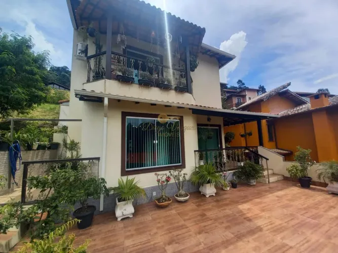 Casa em Condomínio para Venda em Teresópolis, Vargem Grande, 3 dormitórios, 1 suíte, 3 ban