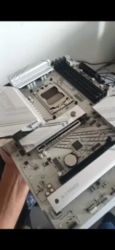 PLACA MÃE AMD GAMER X870 PRO RS DDR5