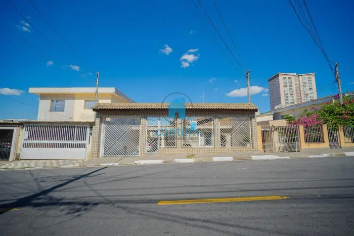 Casa à venda em Osasco, Pestana, com 3 quartos, com 180 m²