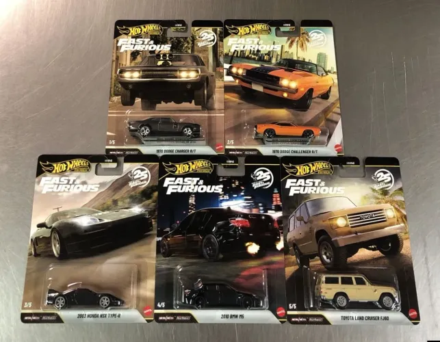 HOT WHEELS 25 ANOS DE VELOZES E FURIOSOS Q (CONJUNTO DE 5) 1970 DODGE CHARGER R/T 2026