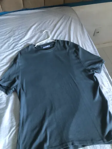 Camiseta Zara