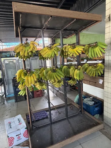 expositor de Bananas para hortifruti