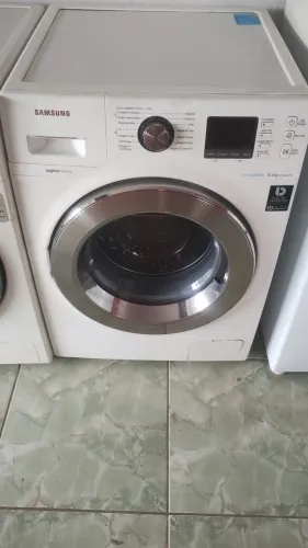Lavadoura Samsung 10 kilos toda revisada e higienizada com 3 meses de garantia.