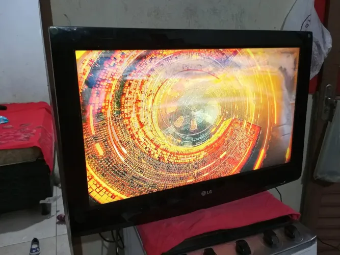 Vendo tv 32 polegadas