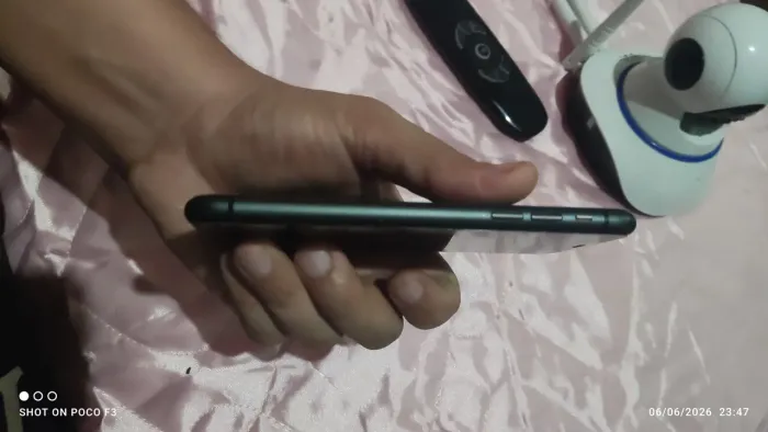 iPhone 11 troco em s22 ou moto edge 30