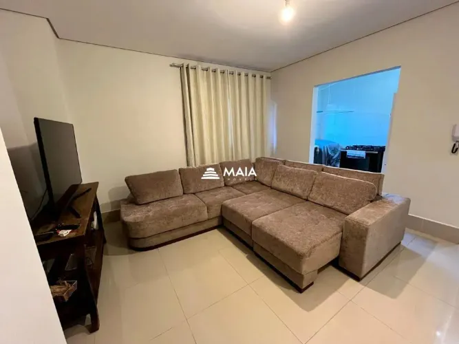 Apartamento mobiliádo à venda no bairro Abadia