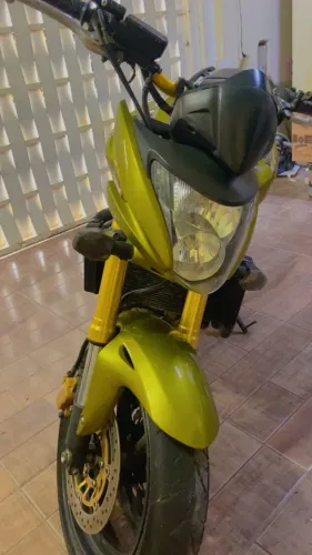 Hornet 2011 quitada 53 km só pegar e ser feliz.