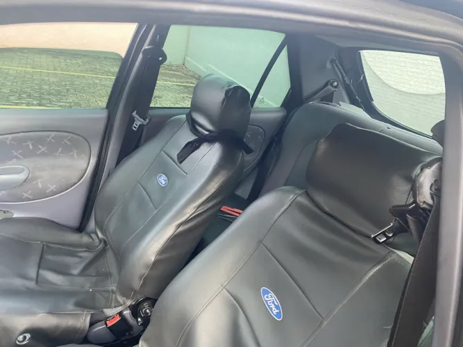 Ford Fiesta 1.0i 3P E 5P 1998