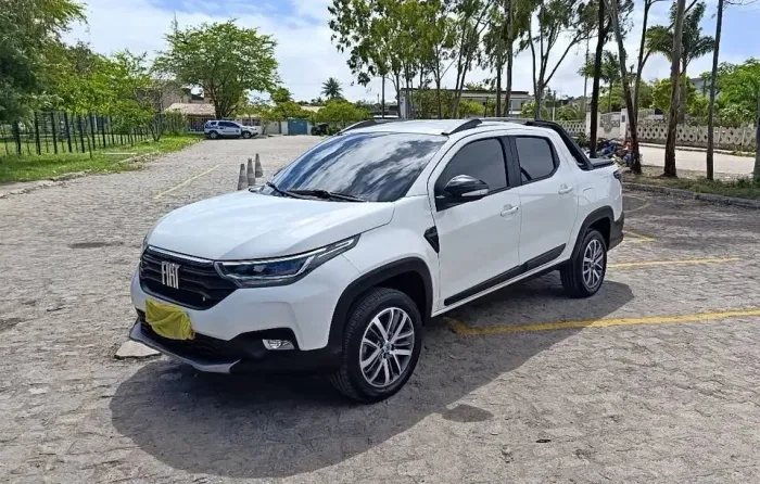 2024 FIAT Strada Volcano · Truck 