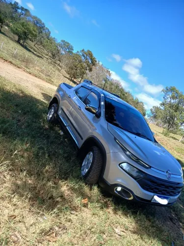 Fiat Toro Freedom Road 1.8 16V Flex Aut. 2018