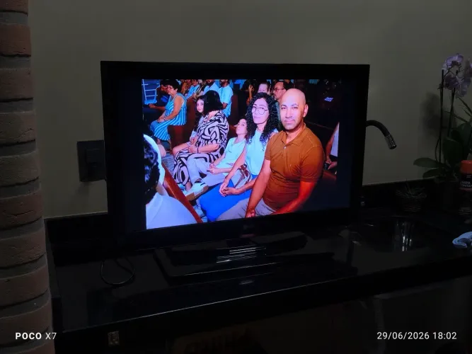 TV LG 32 LED FULL HD