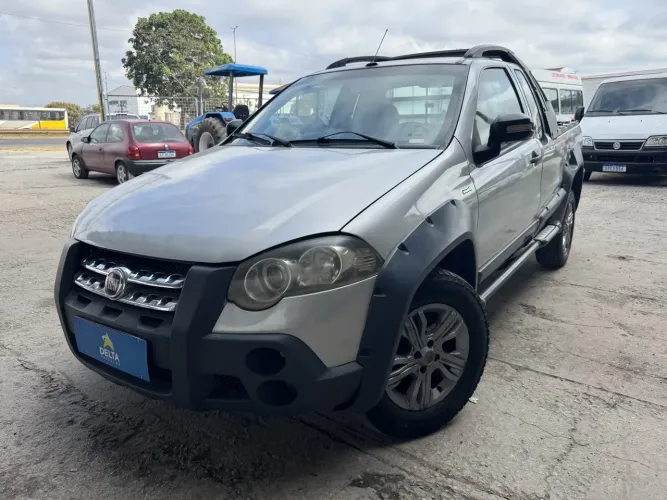 Fiat Strada Adv. Ext./ Ext.1.8 Locker Flex CE 2011