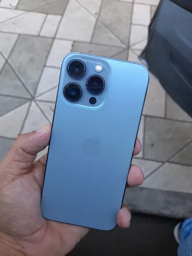 Iphone 13 pro 256 GB saudade bateria 70%