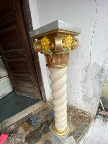 RELÍQUIA ANTIGA - PILASTRA DECORATIVA PINTADA À MÃO