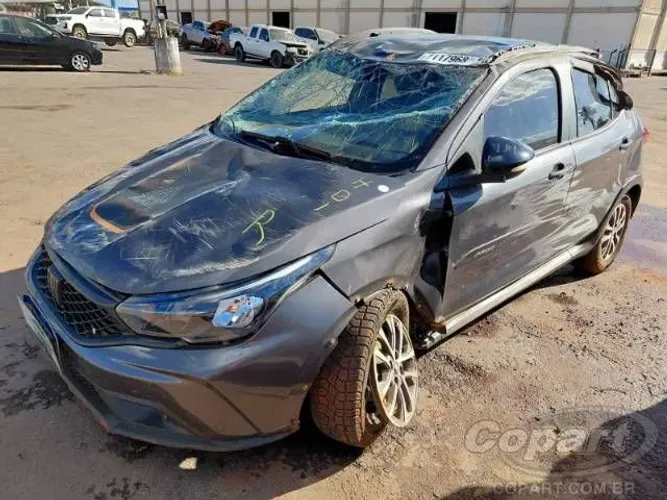 Argo 24/25 37 Mil rodados Retirada de peças