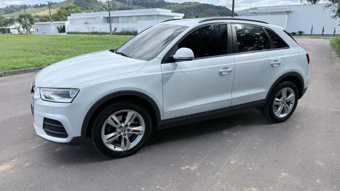 Audi Q3 1.4 TFSI/TFSI Flex S-tronic 5P 2017
