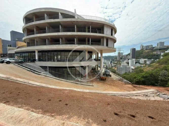 LOJA DE 1.296M² PARA LOCAÇÃO NA AV. RAJA GABAGLIA BAIRRO SANTA LUCIA
