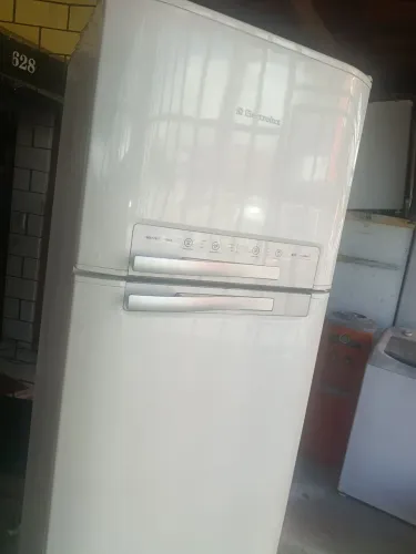 Vende-se geladeira Electrolux Df50