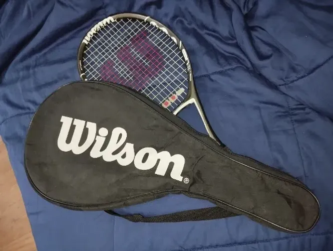 Raquete de tênis Wilson