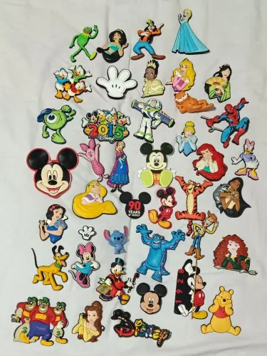 40 Imãs de geladeira originais Disney parks