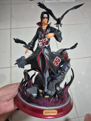 Figura colecionável de Naruto/Itachi