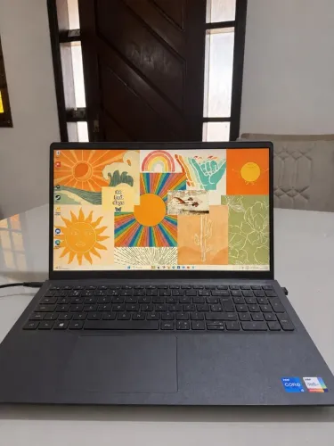 Notebook Dell Inspiron 15 3520 - Core i5, 16GB RAM e SSD 512GB