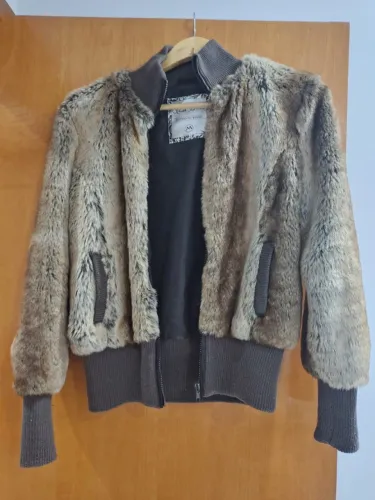 Casaco de Pelo Sintético