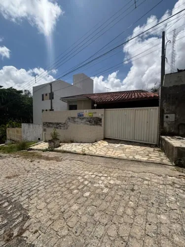 Casa para Venda em João Pessoa / PB no bairro Cuiá