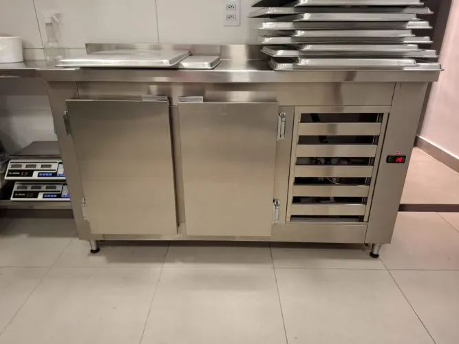 Balcão refrigerado - MUITO NOVO!